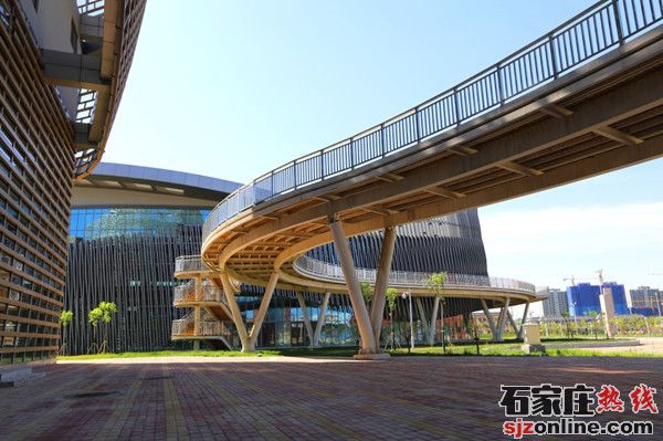 石家莊城市建設學校校園環(huán)境